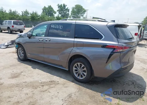 2021 Toyota Sienna Xle from USA, damaged, VIN 5TDYRKEC0MS067420